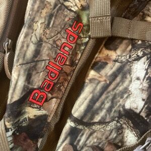 Badlands Pursuit 24.5 Liter Day Pack - Approach